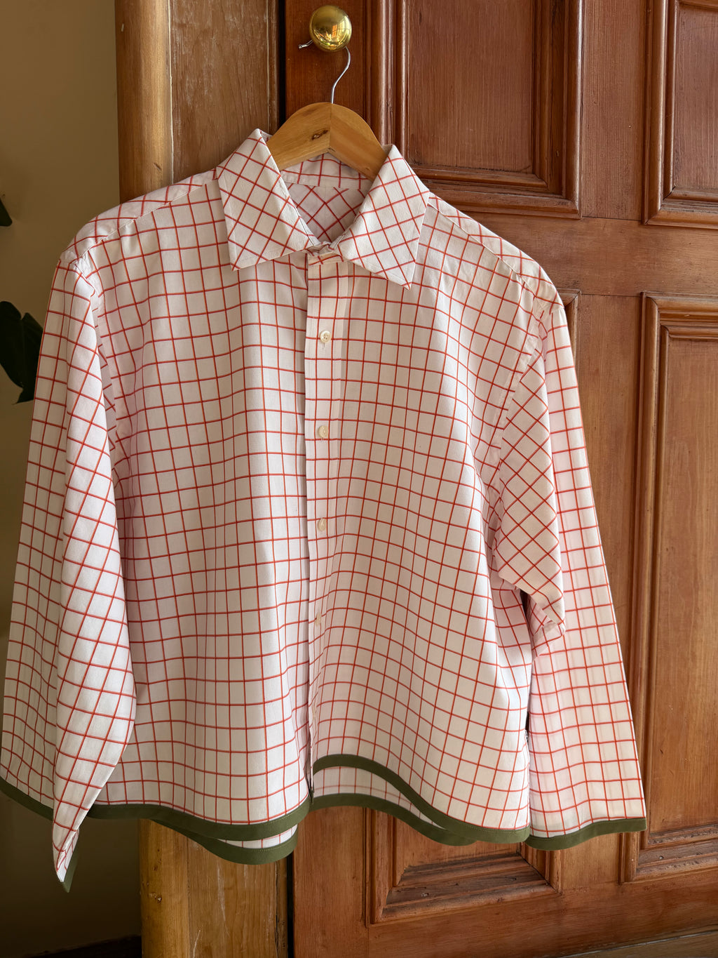 La Biscotte shirt