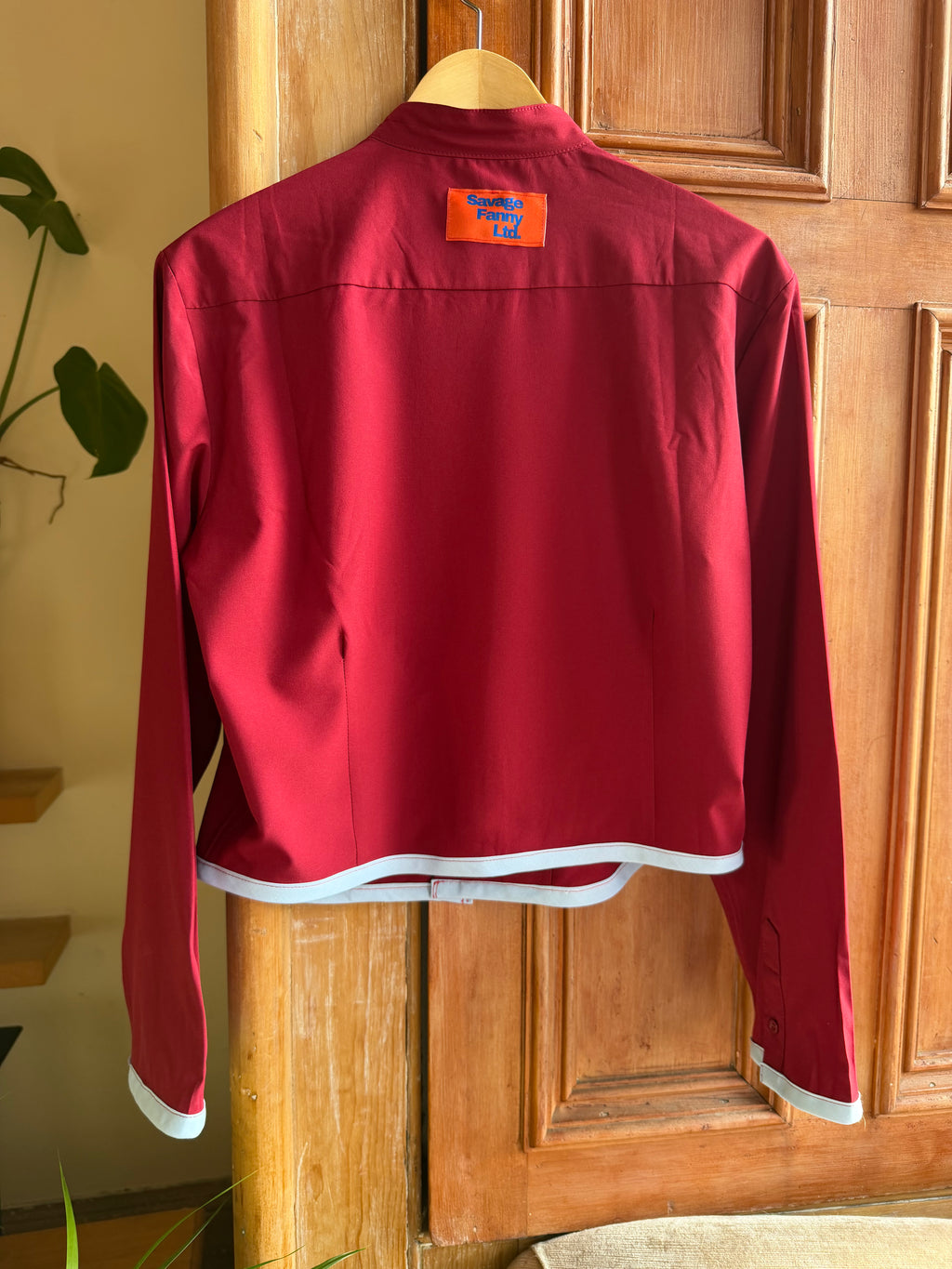 La Magistrate shirt
